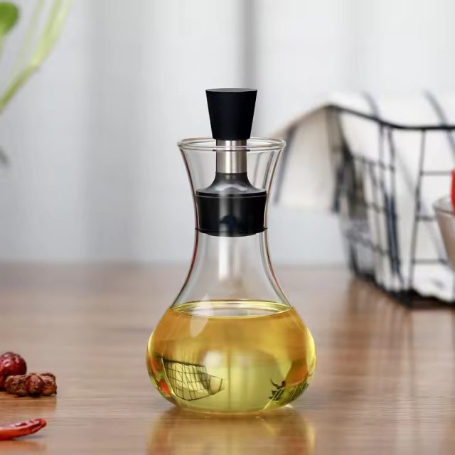 High borosilicate glass oil bottle 1 High borosilicate glass oil bottle 1