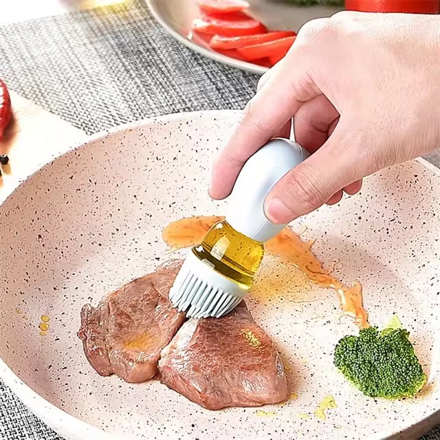Continuous spray bottle with fine mist spray 1 Continuous spray bottle with fine mist spray 1