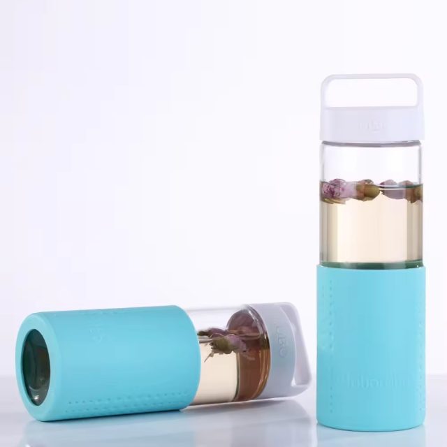 Customized glass water bottle with protective cover 2 Customized glass water bottle with protective cover 2