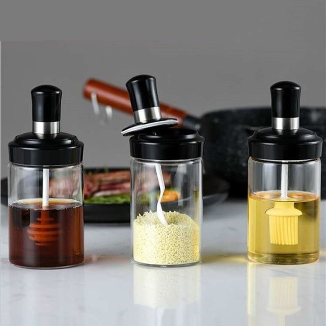 Transparent portable spice bottle 4 Transparent portable spice bottle 4